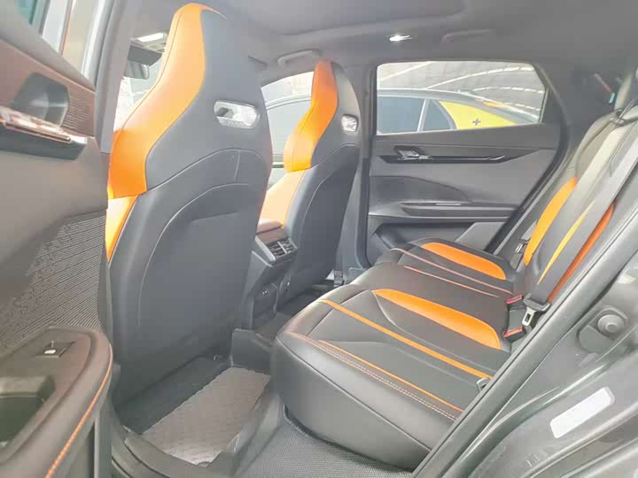 Zdjęcie 5 - Changan UNI-V