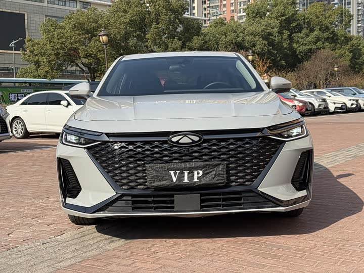Фото 2 - Chery Fulwin A8