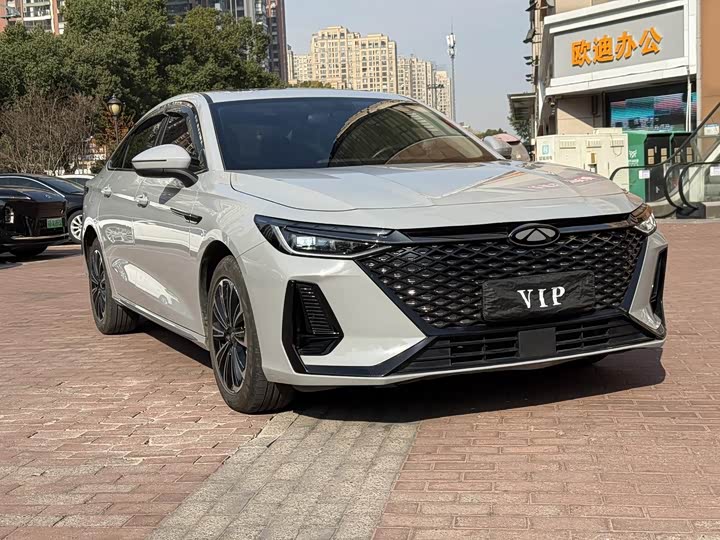 Фото 3 - Chery Fulwin A8