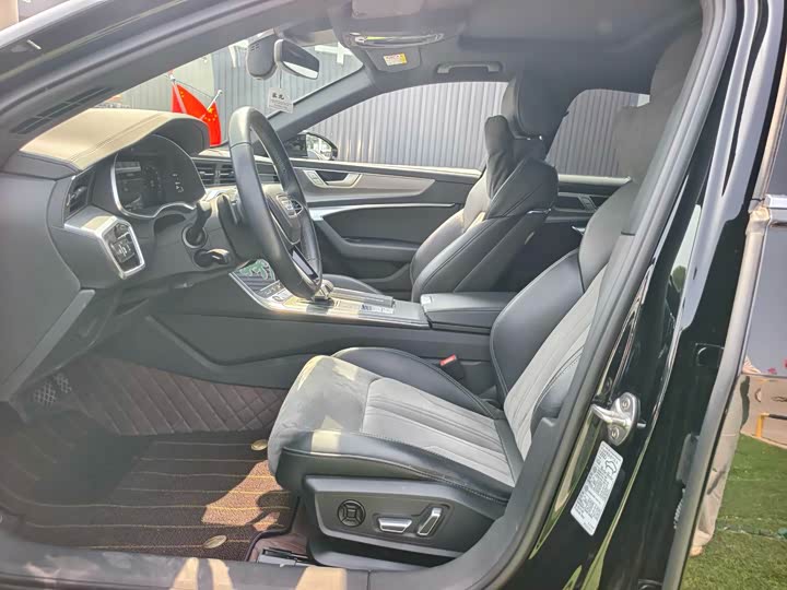Audi A6L 2024 2024款 45 TFSI 臻选动感型