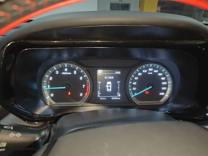 Zdjęcie 8 - Changan Oshan X5