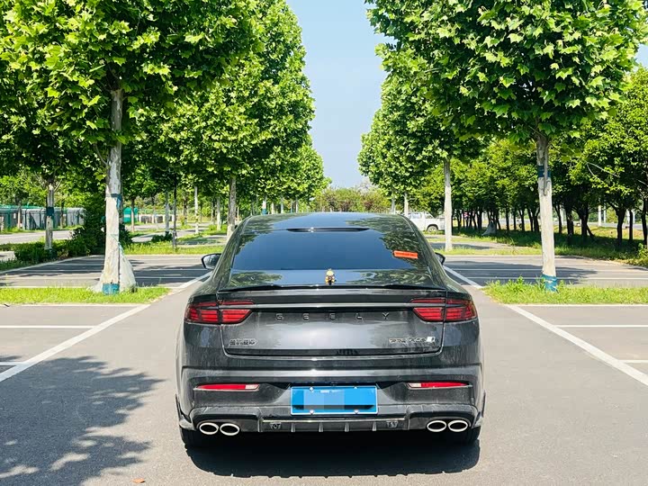 Фото 9 - Geely Preface