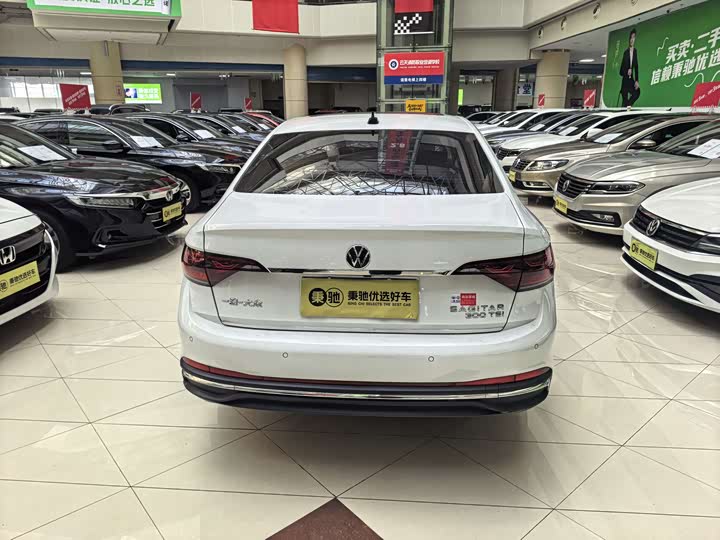 Volkswagen Sagitar L 2026 2026款 3000万辆甄选款 300TSI DSG 超越版