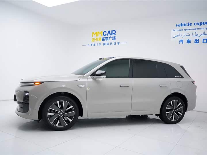 2025 LiXiang L6