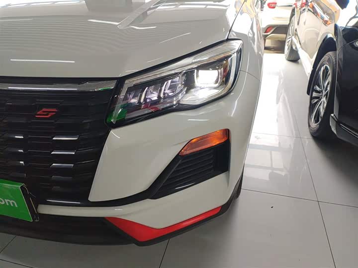 Фото 3 - Changan CS75