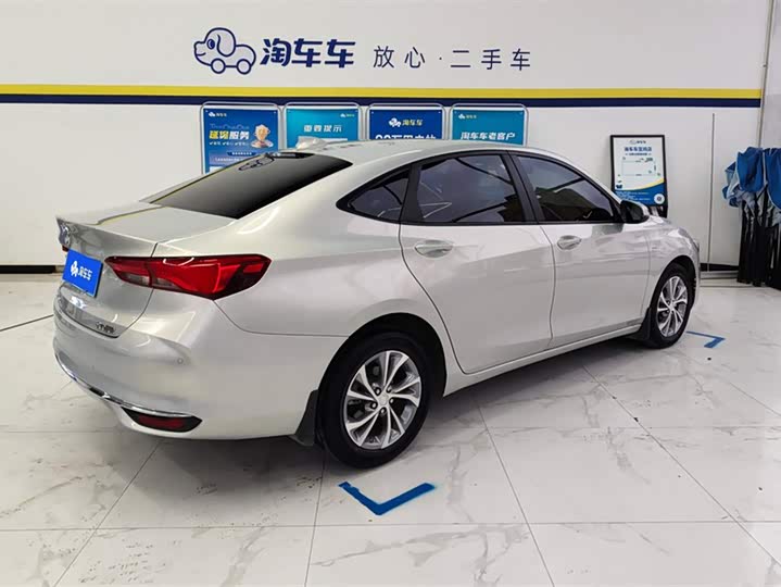 Фото 3 - Buick Verano