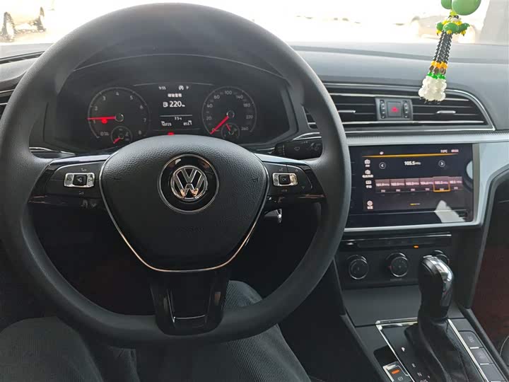 Фото 6 - Volkswagen Lamando L