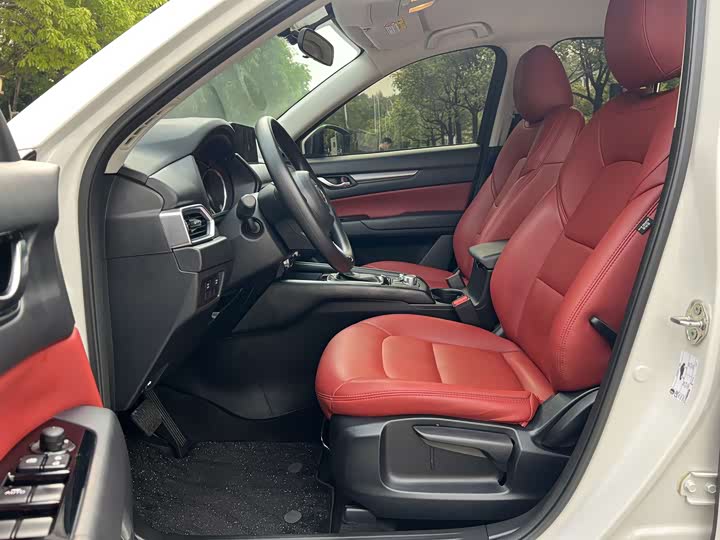 Mazda CX-5 2025 2025款 2.0L 自动两驱舒适型