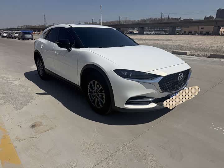 Mazda CX-4 2021 2021款 2.0L 自动两驱蓝天品位版