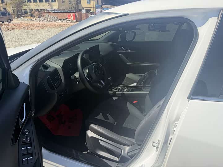 Mazda CX-4 2021 2021款 2.0L 自动两驱蓝天品位版