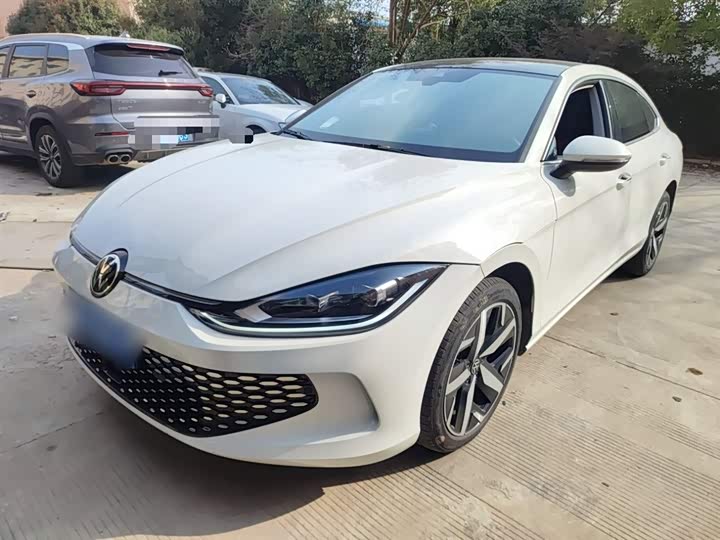 Photo 2 - Volkswagen Lamando L