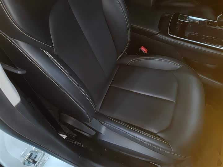 Roewe i6 Max EV 2023 2023款 EV 420天幕特别版