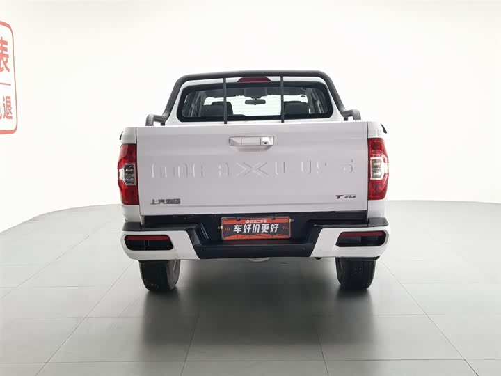 Maxus T70 2020 2020款 2.0T汽油手动两驱精英型标箱高底盘