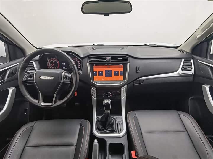 Maxus T70 2020 2020款 2.0T汽油手动两驱精英型标箱高底盘