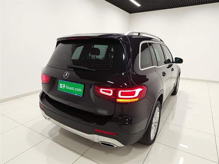 Photo 7 - Mercedes-Benz GLB-Class