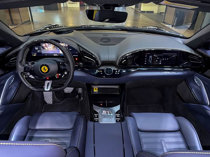 Ferrari Purosangue 2023 2023款 6.5L V12