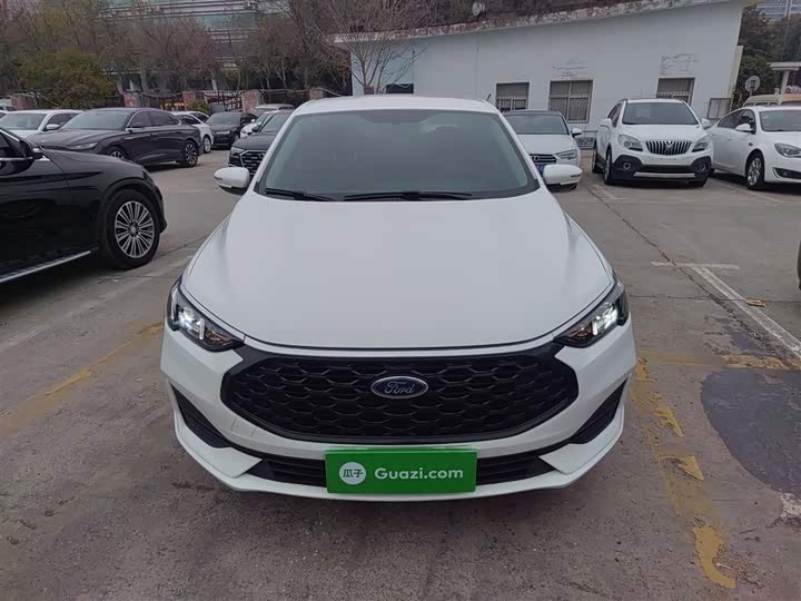 2021 Ford Escort