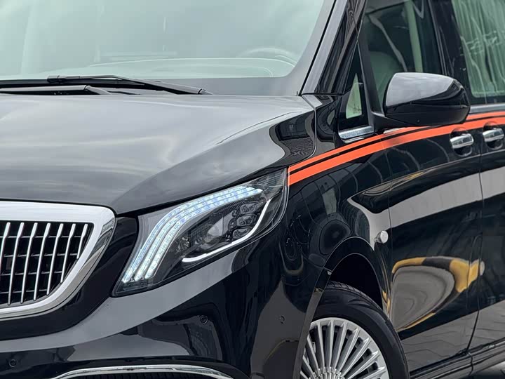Фото 3 - Mercedes-Benz Vito