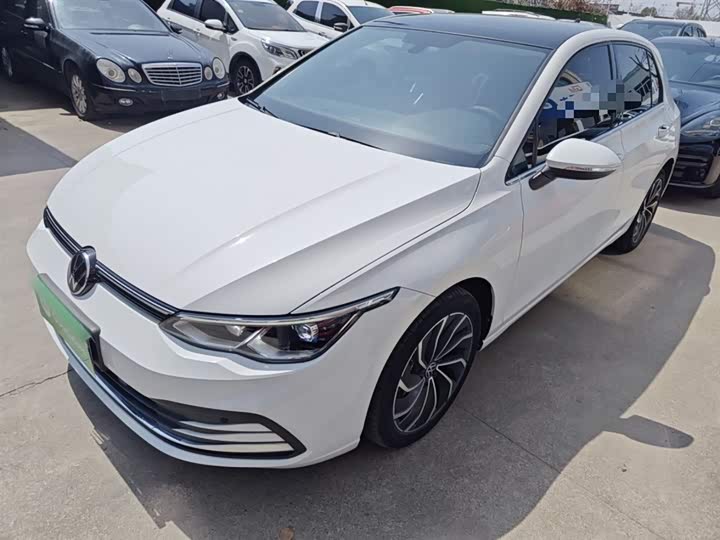 Фото 2 - Volkswagen Golf