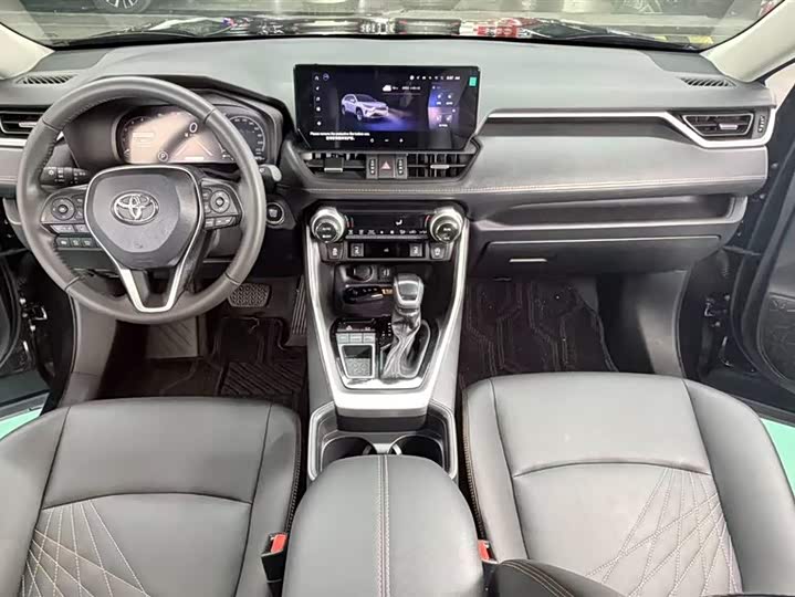 Toyota RAV4 2024 2024款 2.0L CVT两驱风尚Plus版