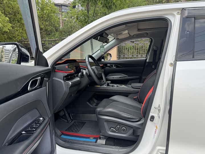 Changan Oshan Z6 2022 2022款 蓝鲸 1.5T DCT智航型