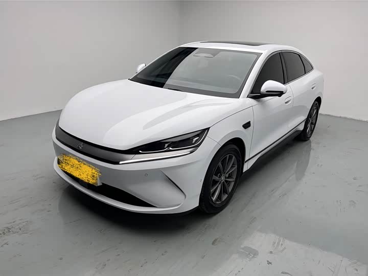 Фото 1 - BYD Qin L