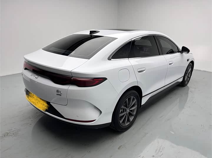 Фото 4 - BYD Qin L