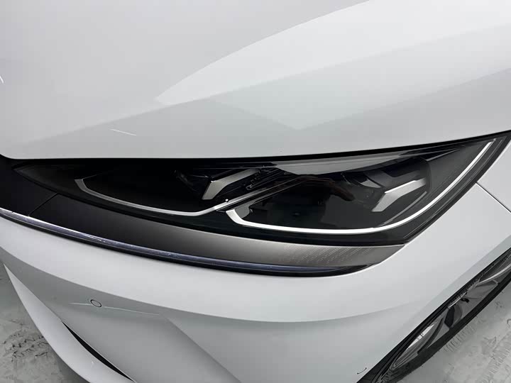 Фото 7 - BYD Qin L
