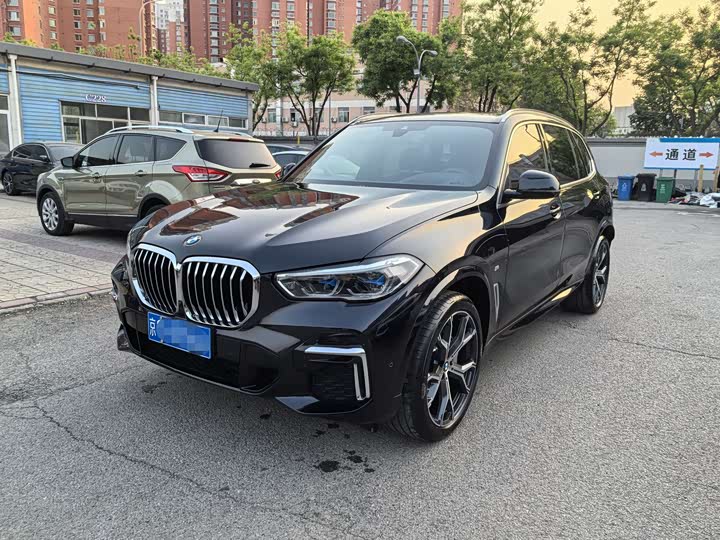 Фото 1 - BMW X5