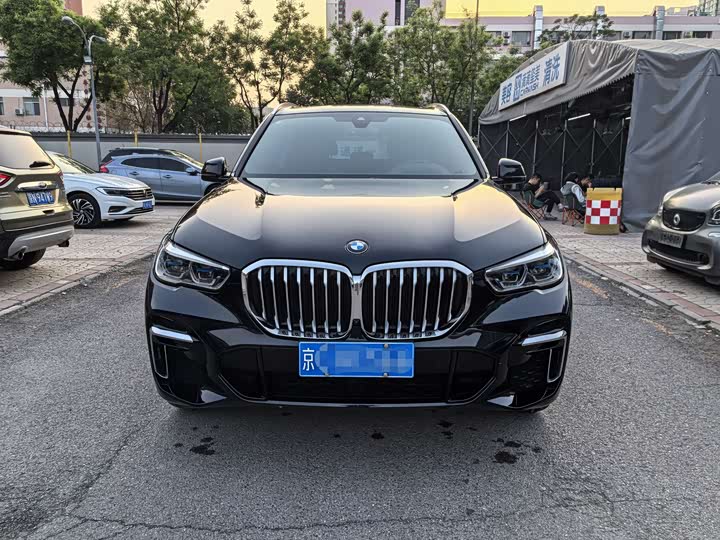 Фото 2 - BMW X5