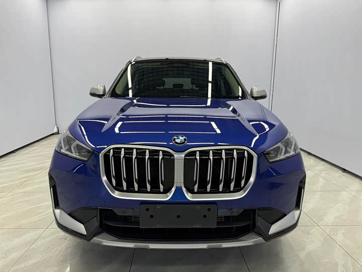 Фото 2 - BMW X1