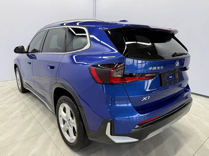 Фото 6 - BMW X1