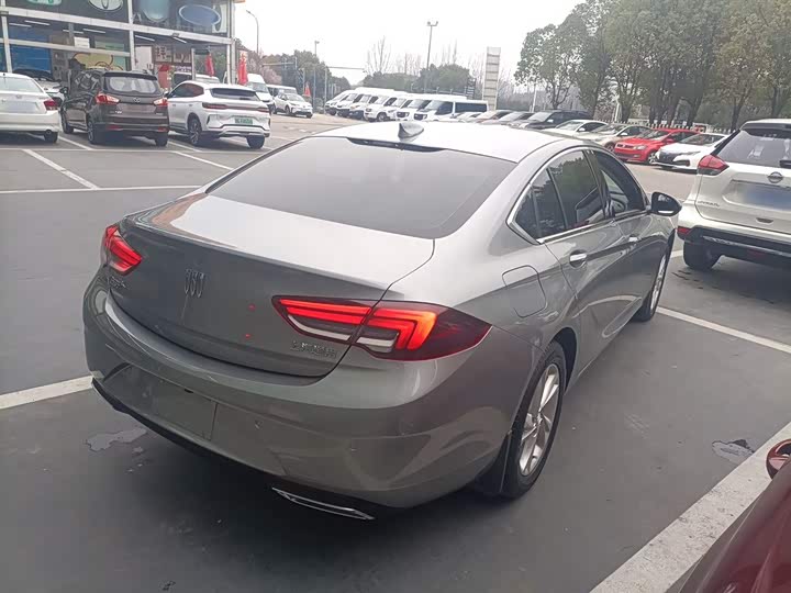 Фото 5 - Buick Regal