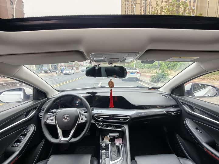 Фото 9 - Changan Eado Plus