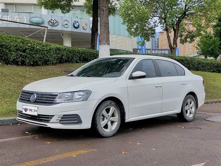 Фото 1 - Volkswagen Lavida