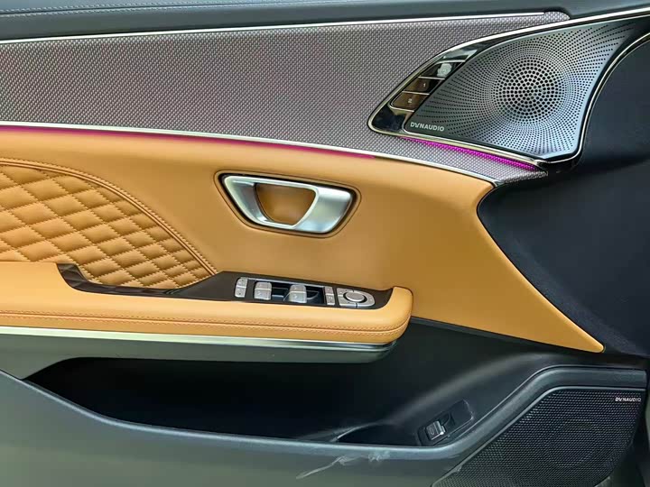 Фото 9 - BYD Han