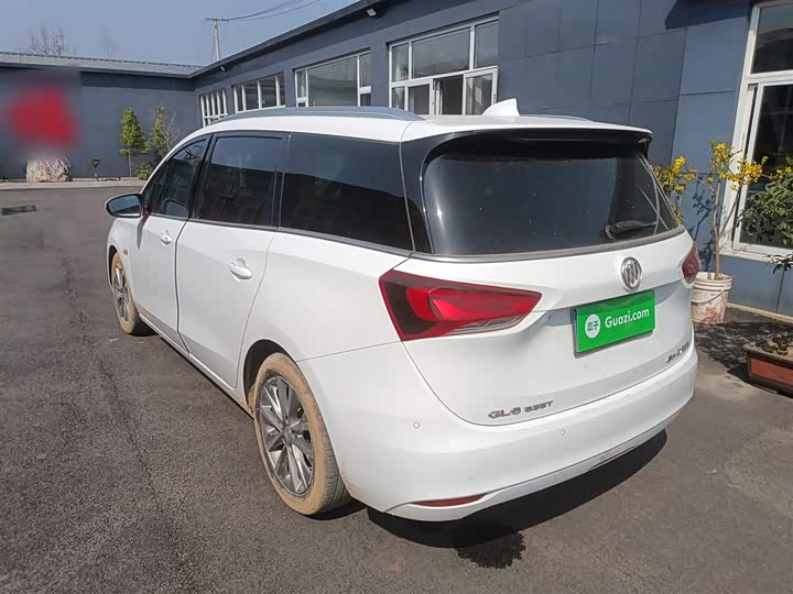 2021 Buick GL6