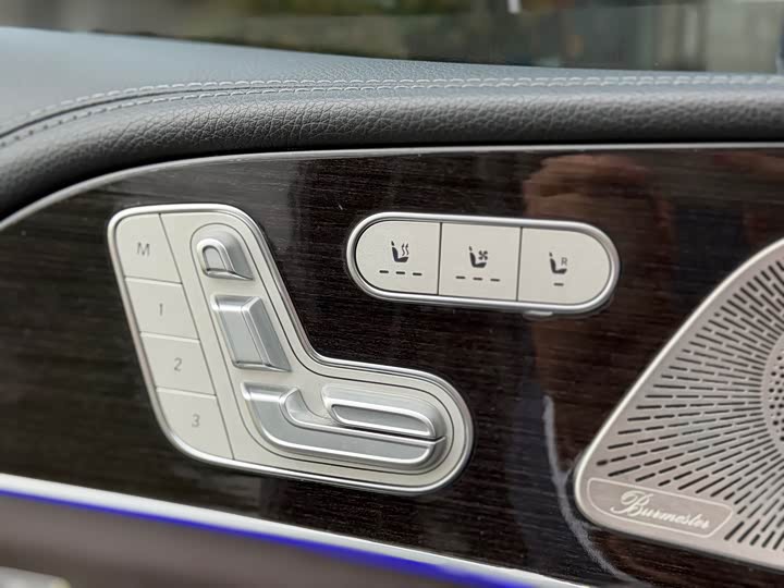 Mercedes-Benz GLS-Class 2023 2023款 GLS 450 4MATIC 时尚型