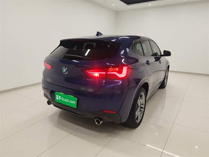 Zdjęcie 7 - BMW X2