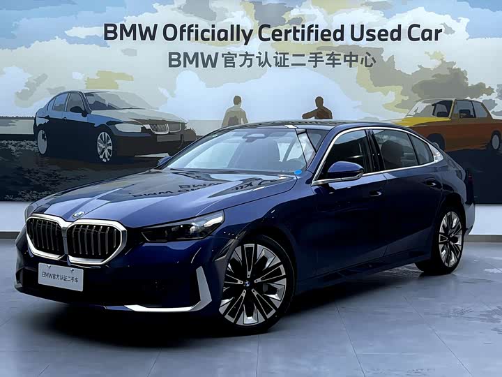 Фото 4 - BMW 5 Series