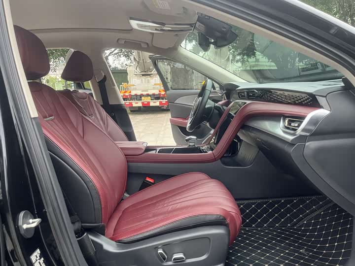 Фото 7 - Hongqi H5
