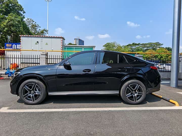 2025 Mercedes-Benz GLC-Class Coupe