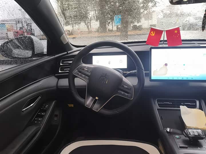 Фото 7 - BYD Qin L