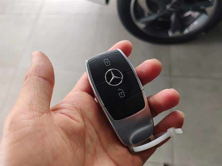 Zdjęcie 9 - Mercedes-Benz GLB-Class
