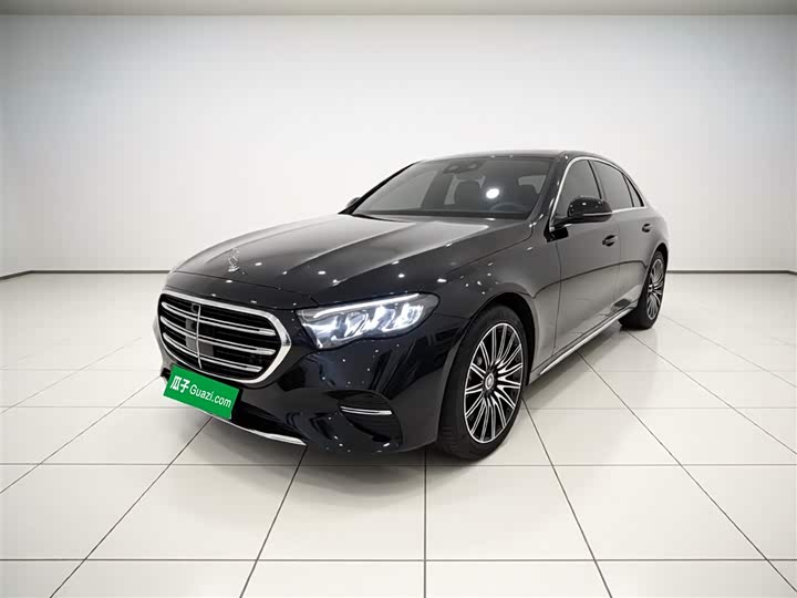 Zdjęcie 1 - Mercedes-Benz E-Class