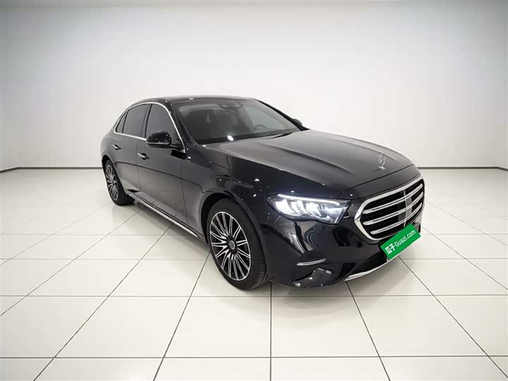 Zdjęcie 4 - Mercedes-Benz E-Class