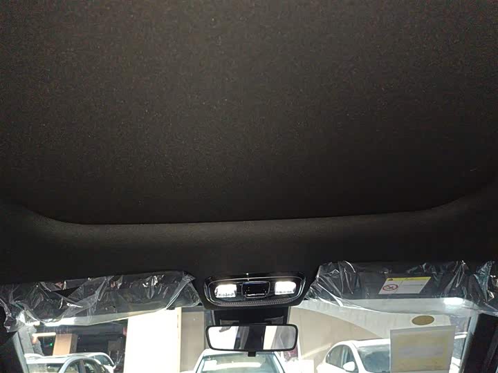 Geely Atlas L 2025 2025款 第四代 1.5TD DCT 启程