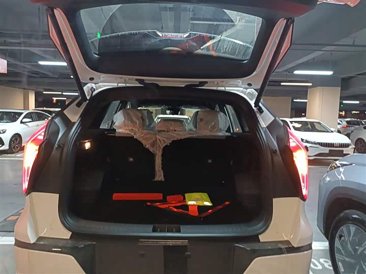 Geely Atlas L 2025 2025款 第四代 1.5TD DCT 启程