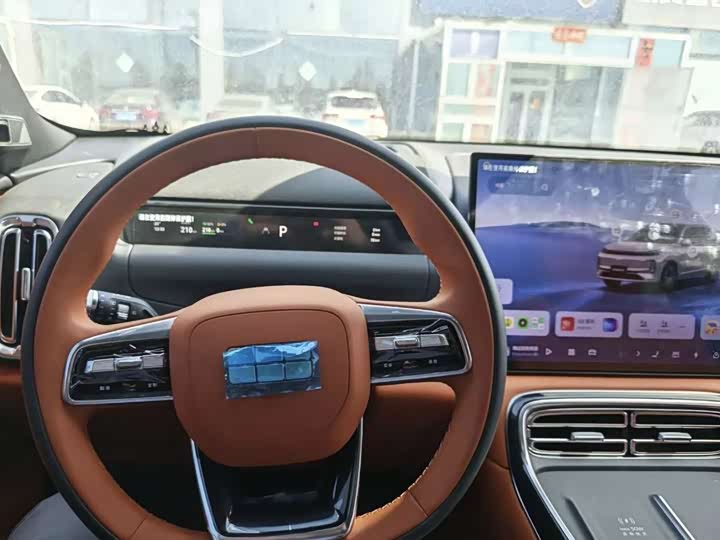 Geely Galaxy M9 2025 2025款 230km 两驱探索版