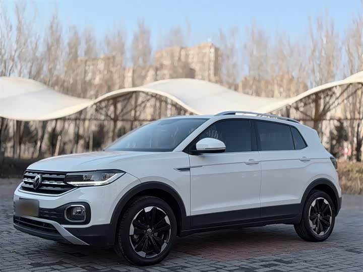 صورة 2 - Volkswagen Tacqua